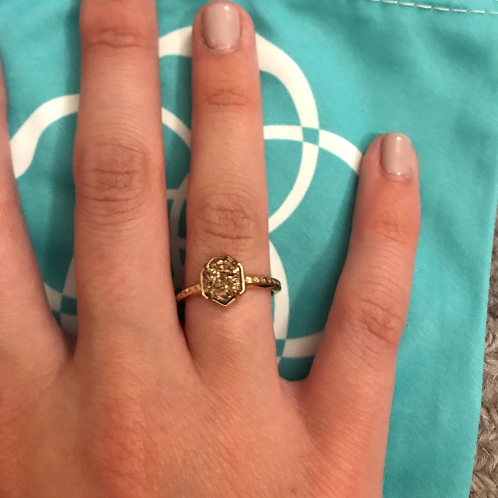 SALE!! Kendra Scott RARE rose gold drusy ring sz 6